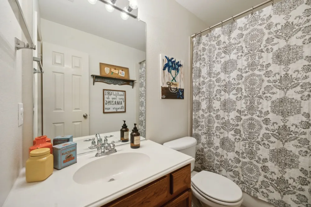 2748 Thorncreek Lane Fort Worth, TX 76177