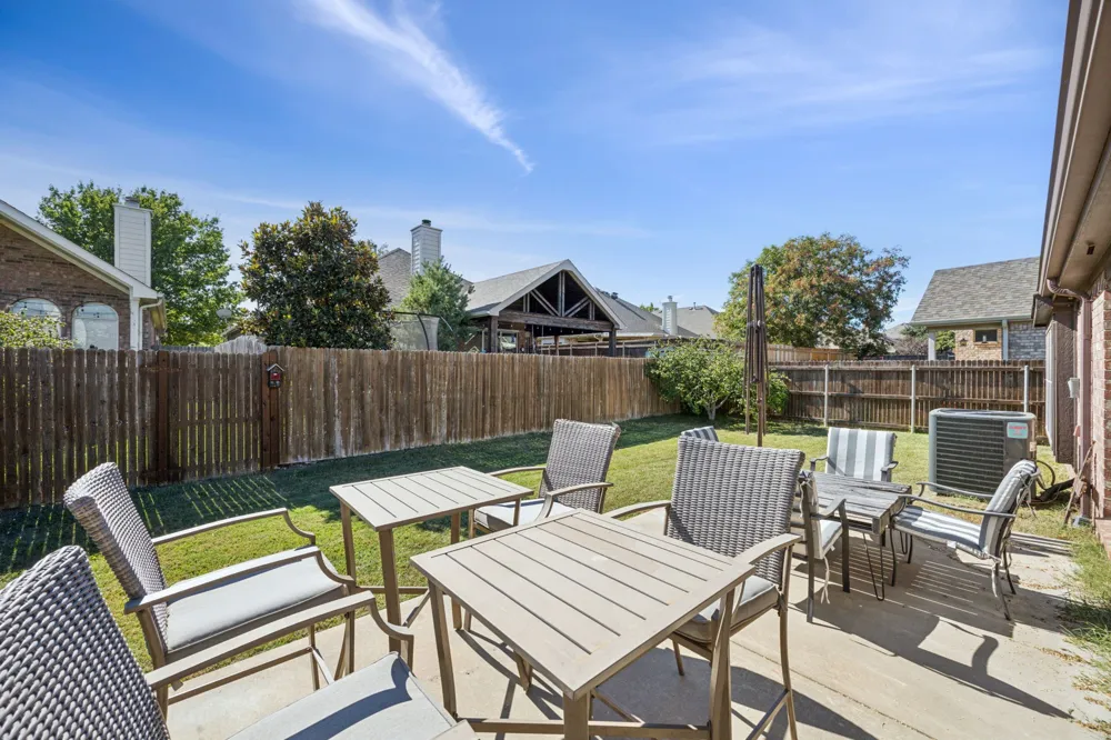 2748 Thorncreek Lane Fort Worth, TX 76177