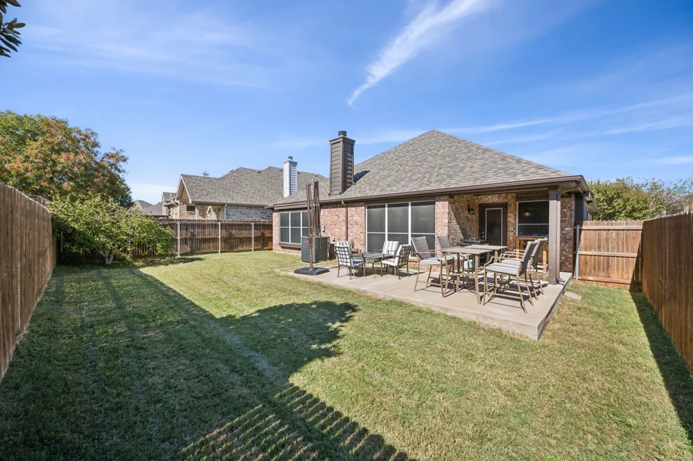2748 Thorncreek Lane Fort Worth, TX 76177