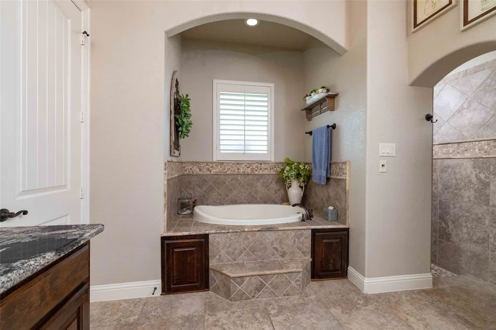 1408 Clover Drive Haslet, TX 76052
