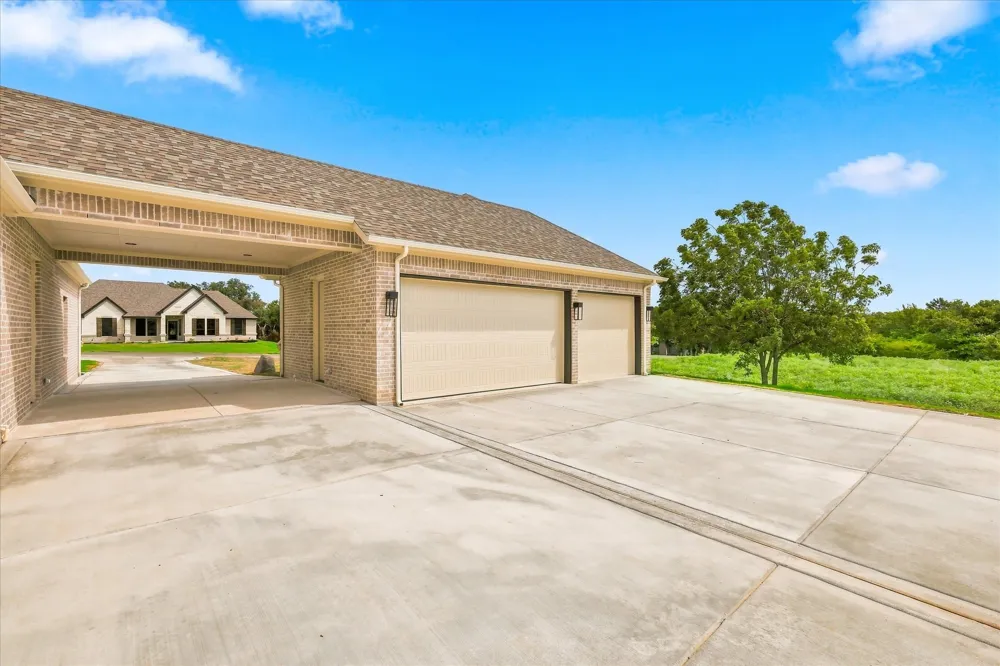1005 Andy Ranch Court Azle, TX 76020