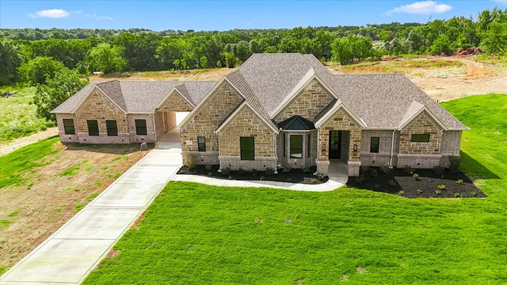 1005 Andy Ranch Court Azle, TX 76020