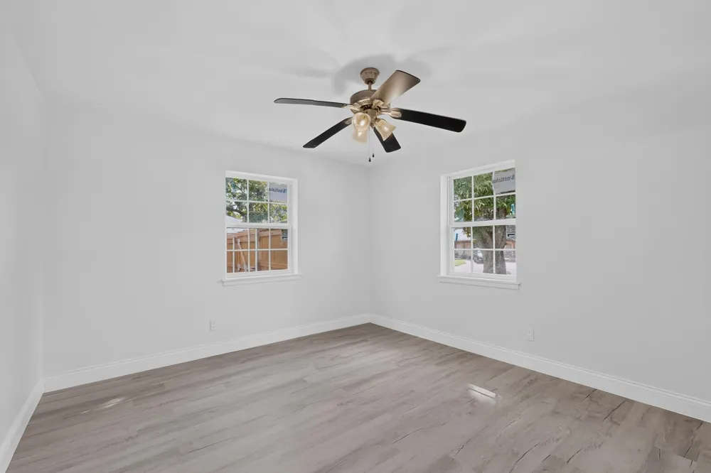 1514 Westwood Drive Irving, TX 75060
