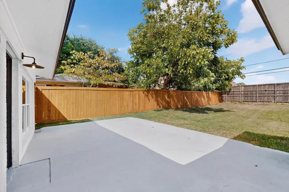 1514 Westwood Drive Irving, TX 75060