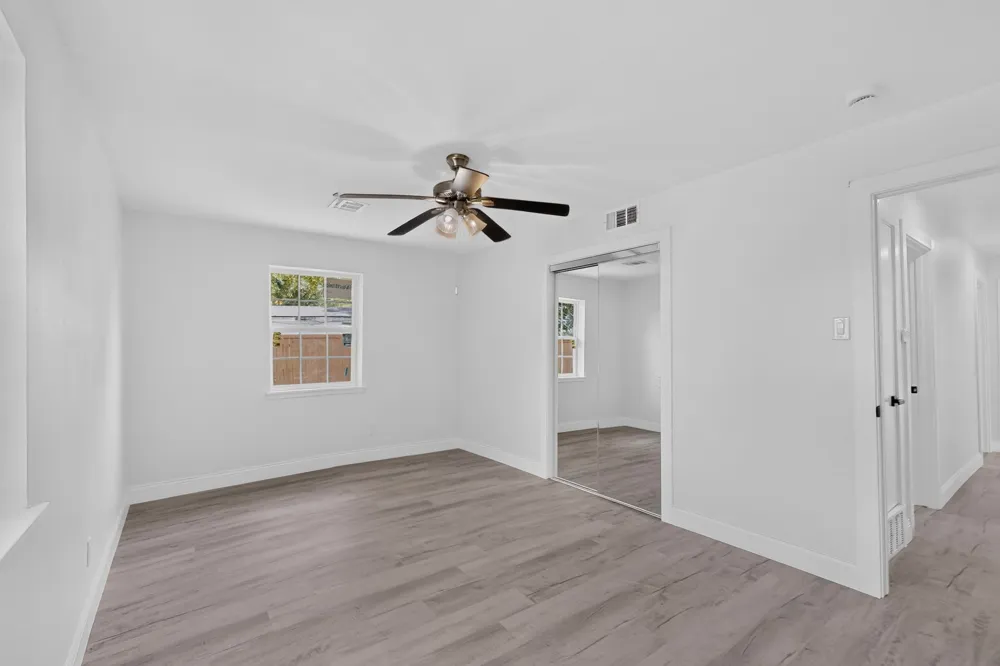 1514 Westwood Drive Irving, TX 75060