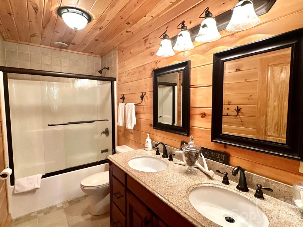 188 Lexington Drive #24 Fleetwood, NC 28626