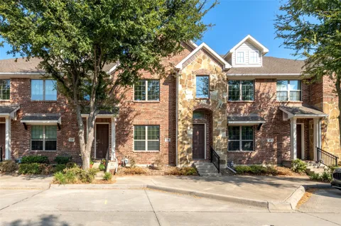 643 Matthew Place