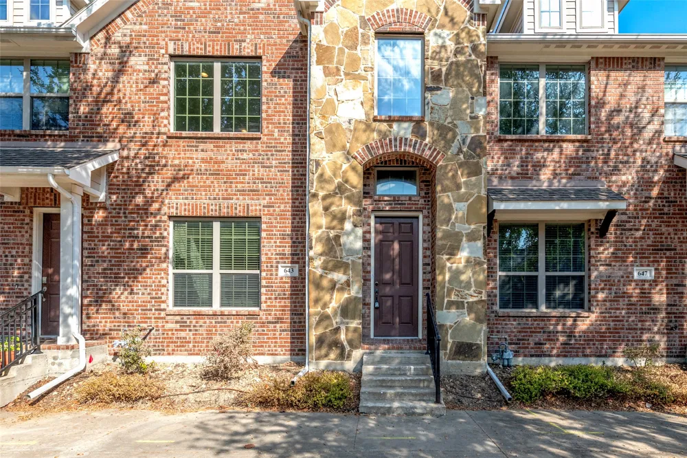 643 Matthew Place Richardson, TX 75081