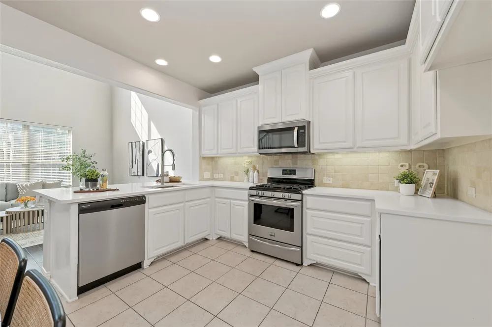 643 Matthew Place Richardson, TX 75081