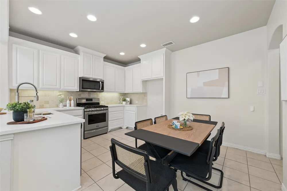 643 Matthew Place Richardson, TX 75081