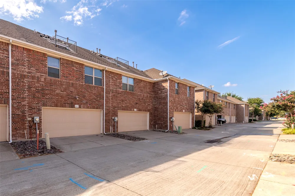 643 Matthew Place Richardson, TX 75081