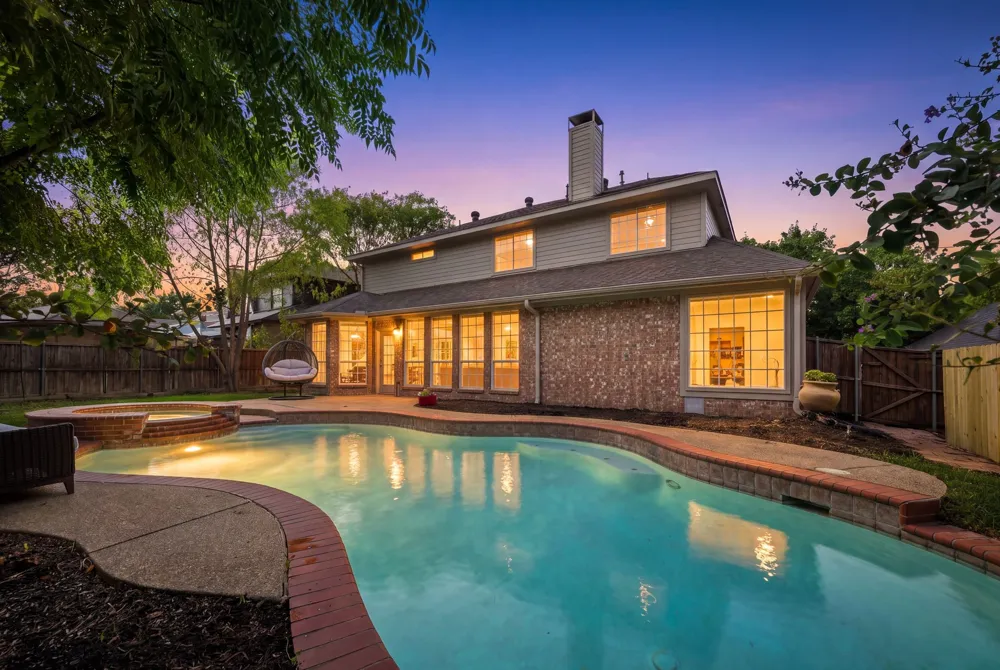 2201 Sagebrush Drive Flower Mound, TX 75028