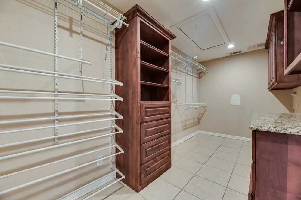 3220 Timberview Drive Corinth, TX 76210
