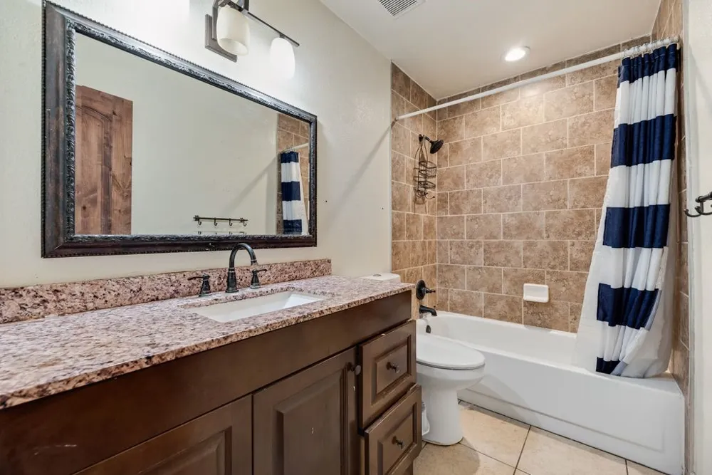 3220 Timberview Drive Corinth, TX 76210