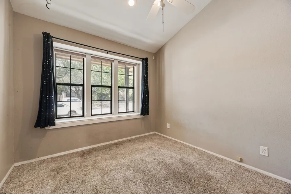 3220 Timberview Drive Corinth, TX 76210