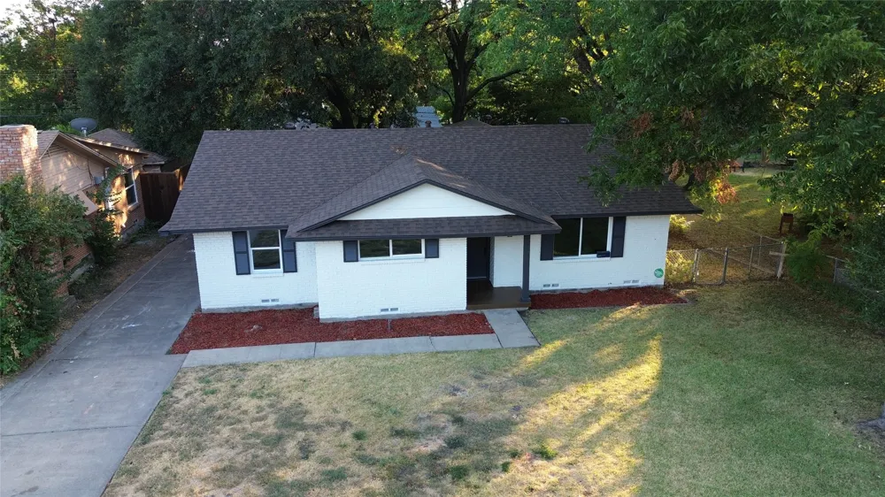 1240 Tosch Lane Mesquite, TX 75149