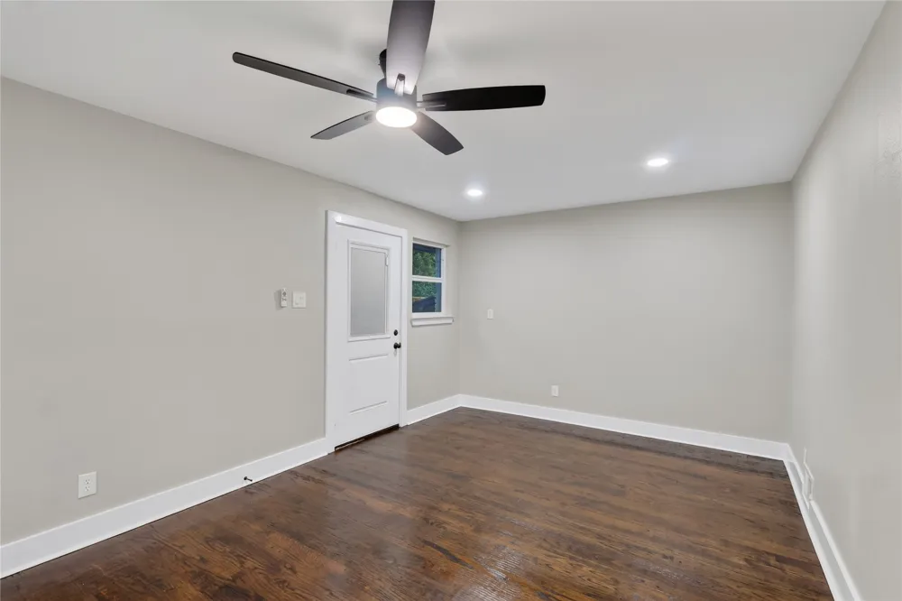 1240 Tosch Lane Mesquite, TX 75149