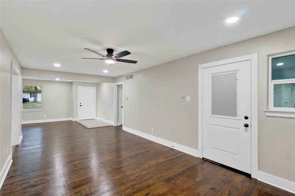 1240 Tosch Lane Mesquite, TX 75149