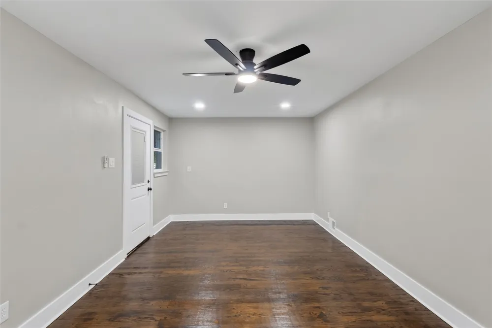 1240 Tosch Lane Mesquite, TX 75149