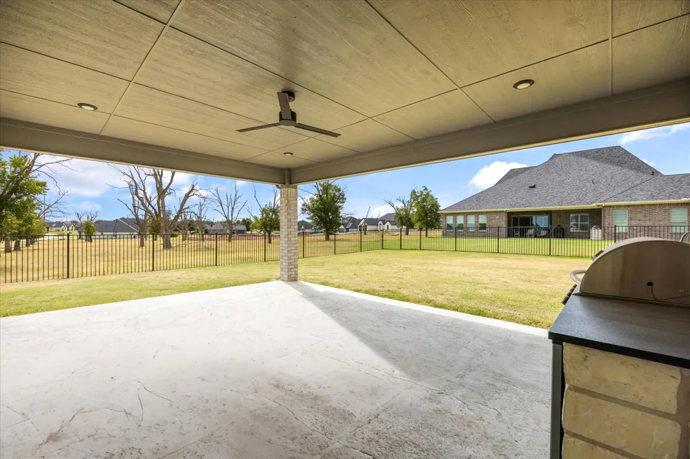 2703 Village Road Granbury, TX 76049