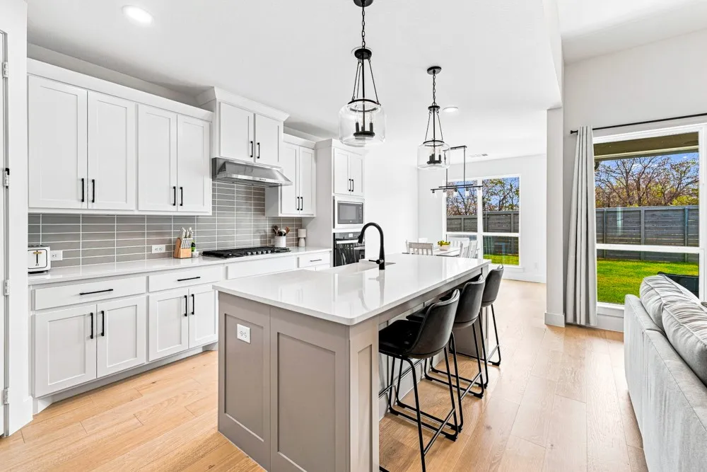 8716 Bur Oak Drive Justin, TX 76247
