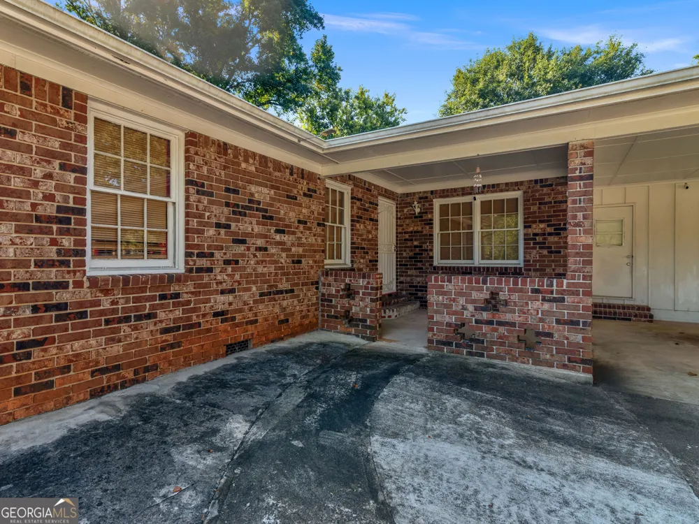 242 Lake Jodeco Road Jonesboro, GA 30236