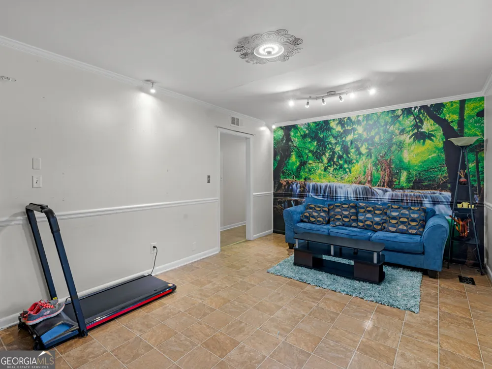 242 Lake Jodeco Road Jonesboro, GA 30236