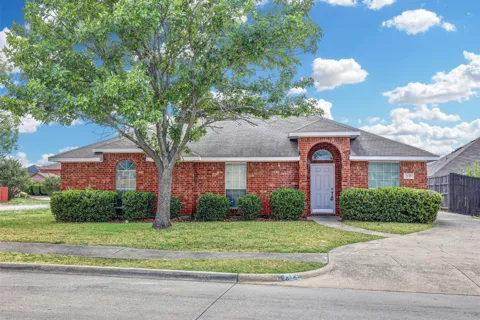1125 Rio Bravo Drive