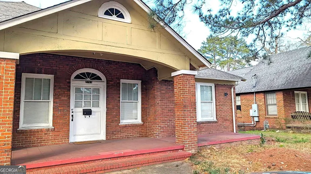 2763 Vineville AVE Macon, GA 31204