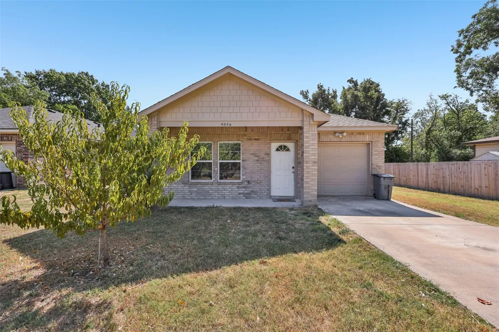 909 S Frances Street #A Terrell, TX 75160