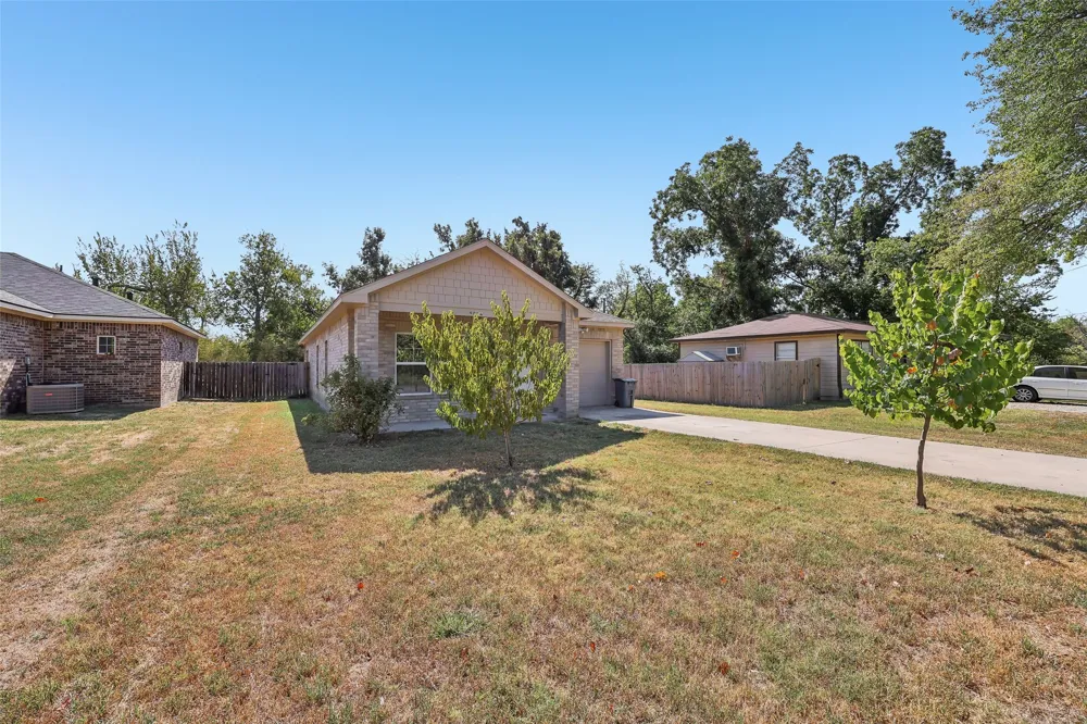 909 S Frances Street #A Terrell, TX 75160