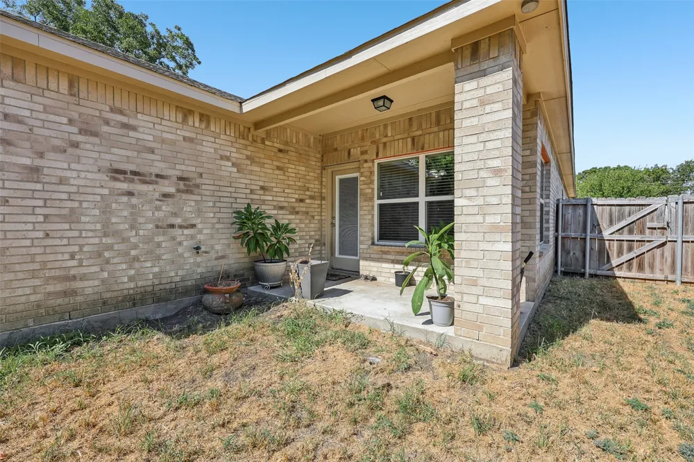 909 S Frances Street #A Terrell, TX 75160