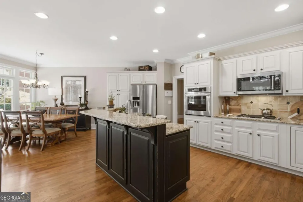 103 Grandmar Chase Canton, GA 30115