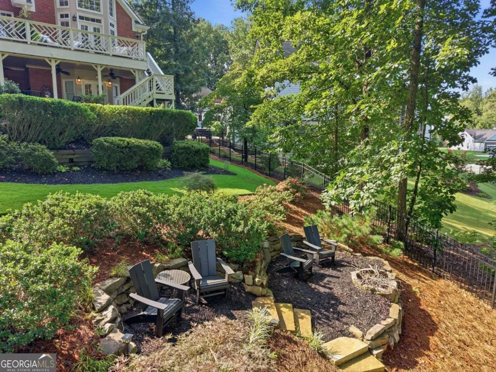 103 Grandmar Chase Canton, GA 30115