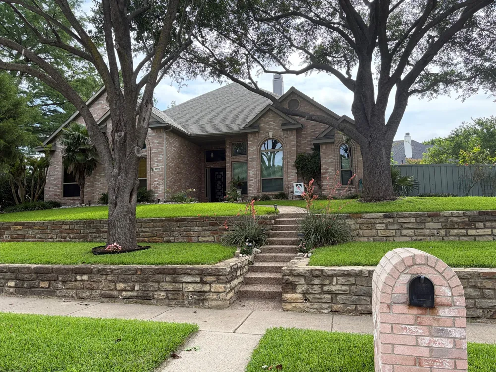 2990 Hillingdon Drive Richardson, TX 75082