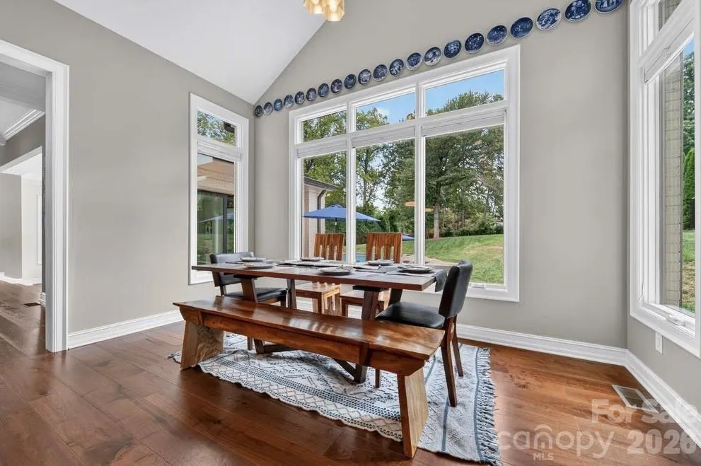 842 Linda Lane Charlotte, NC 28211