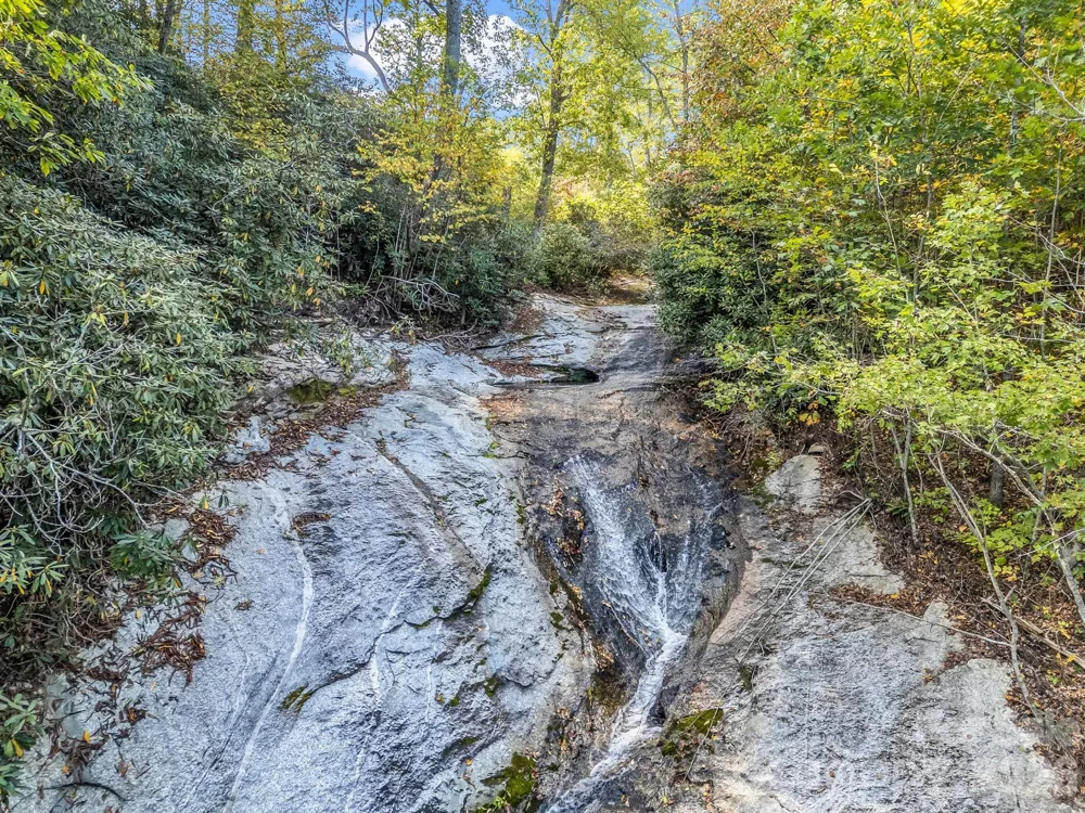 119 Mountain Bluff Trail Hendersonville, NC 28792
