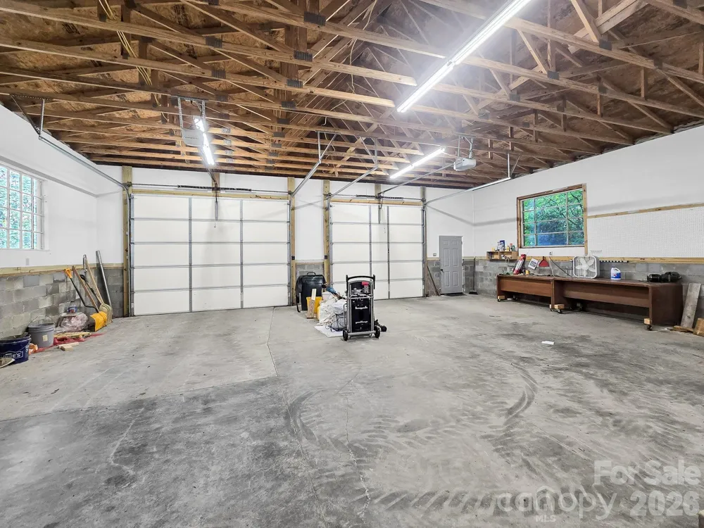 119 Mountain Bluff Trail Hendersonville, NC 28792
