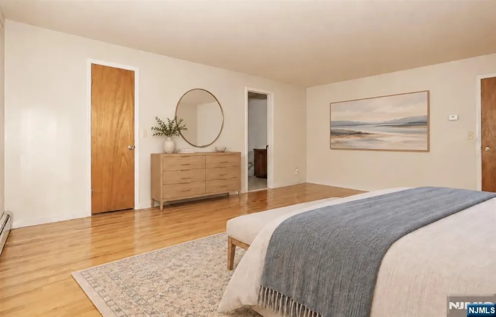 33 Hillside Avenue Riverdaleugh, NJ 07457