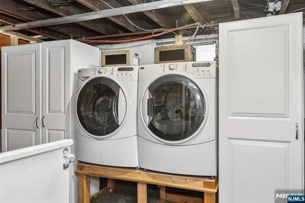 535 Freeman Street Lyndhurst, NJ 07071
