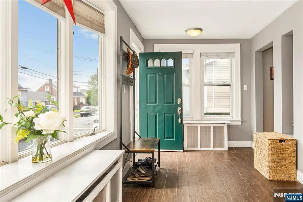 535 Freeman Street Lyndhurst, NJ 07071