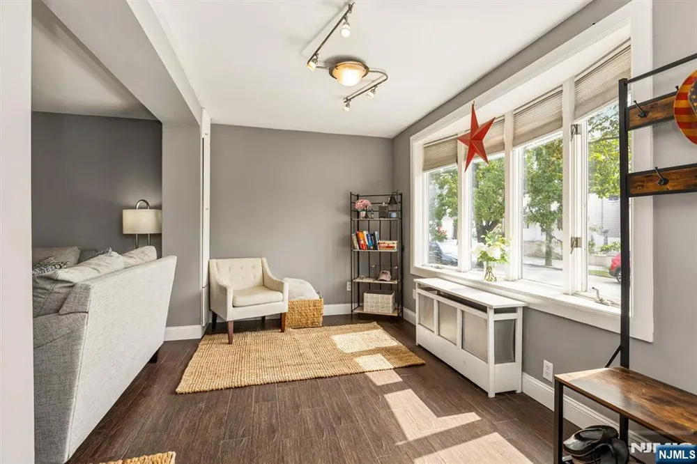 535 Freeman Street Lyndhurst, NJ 07071