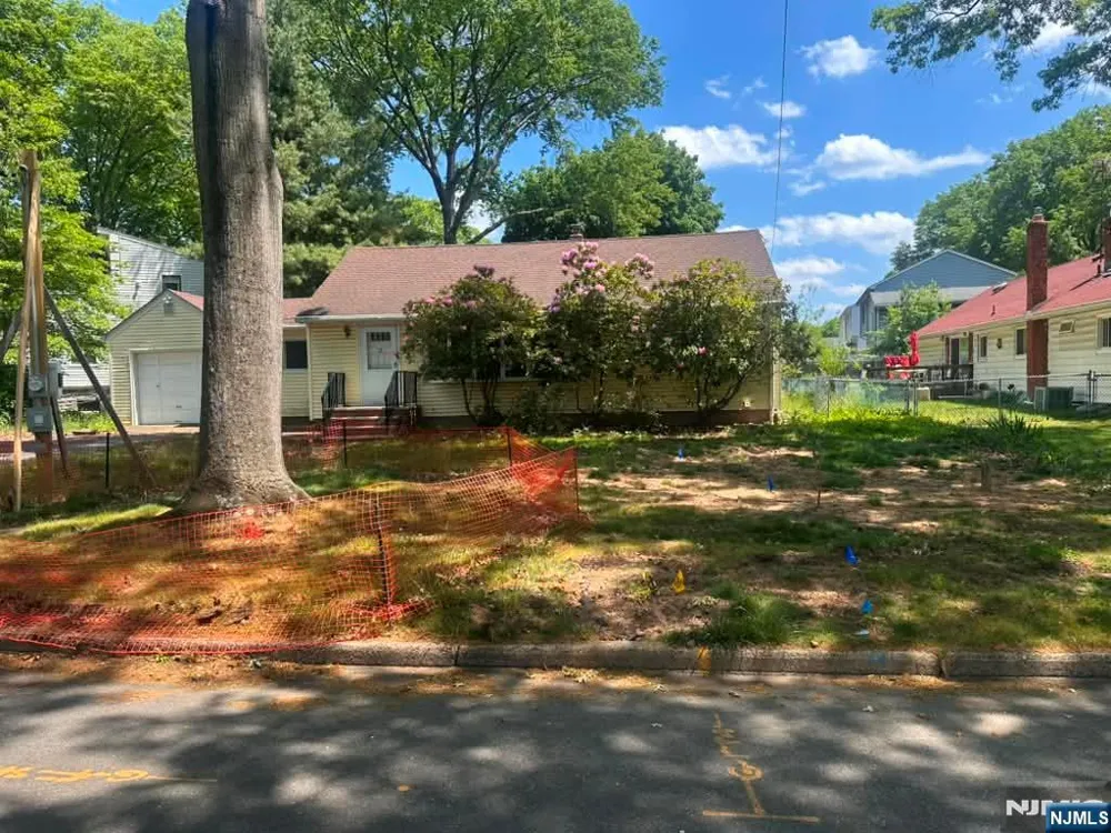 62 Demarest Road Paramus, NJ 07652
