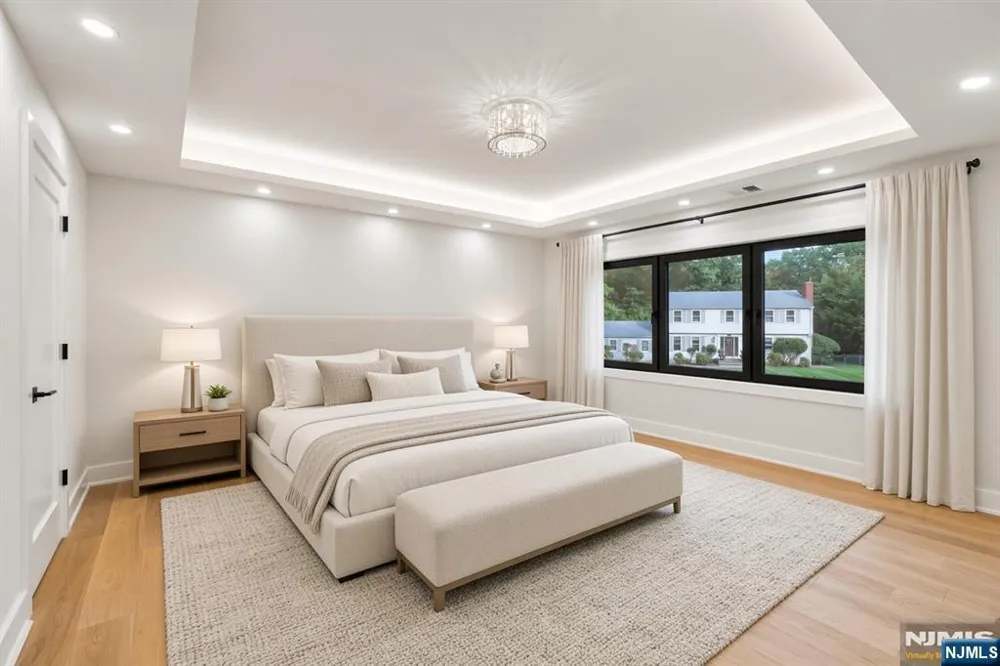 15 Green Way Mahwah, NJ 07430