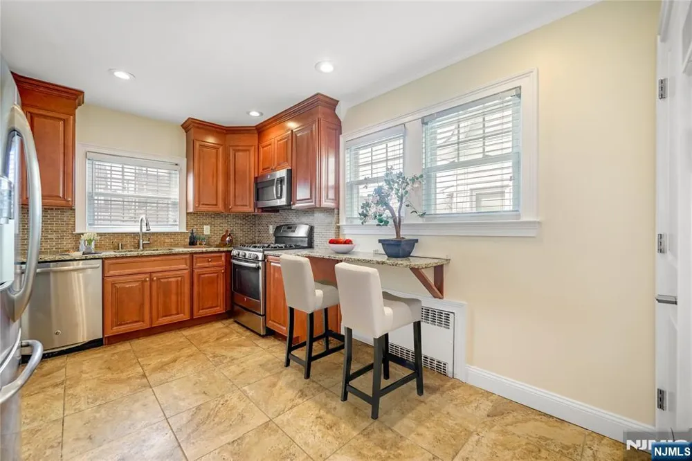 466 Beardsley Avenue Bloomfield, NJ 07003