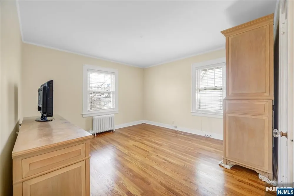 466 Beardsley Avenue Bloomfield, NJ 07003
