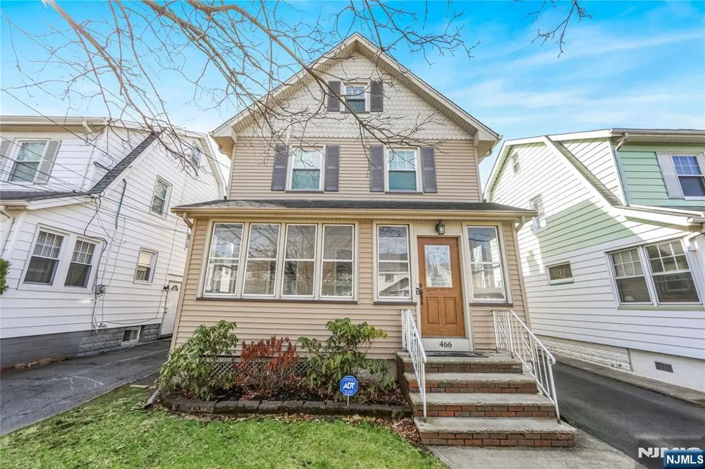 466 Beardsley Avenue Bloomfield, NJ 07003