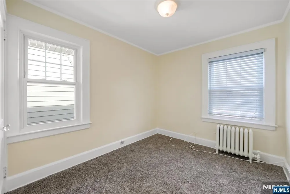 466 Beardsley Avenue Bloomfield, NJ 07003