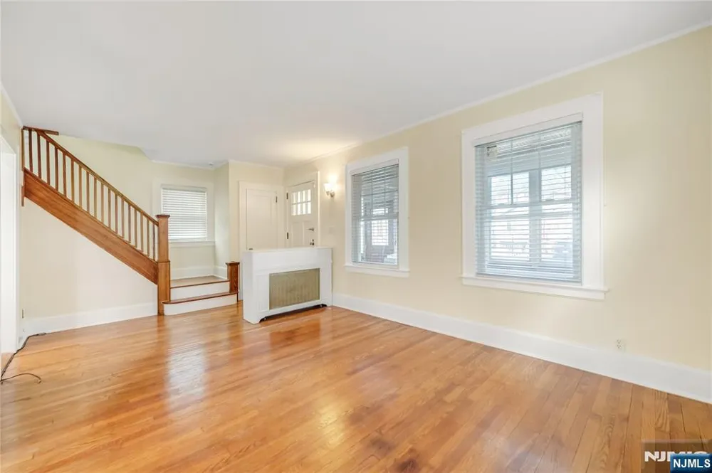 466 Beardsley Avenue Bloomfield, NJ 07003