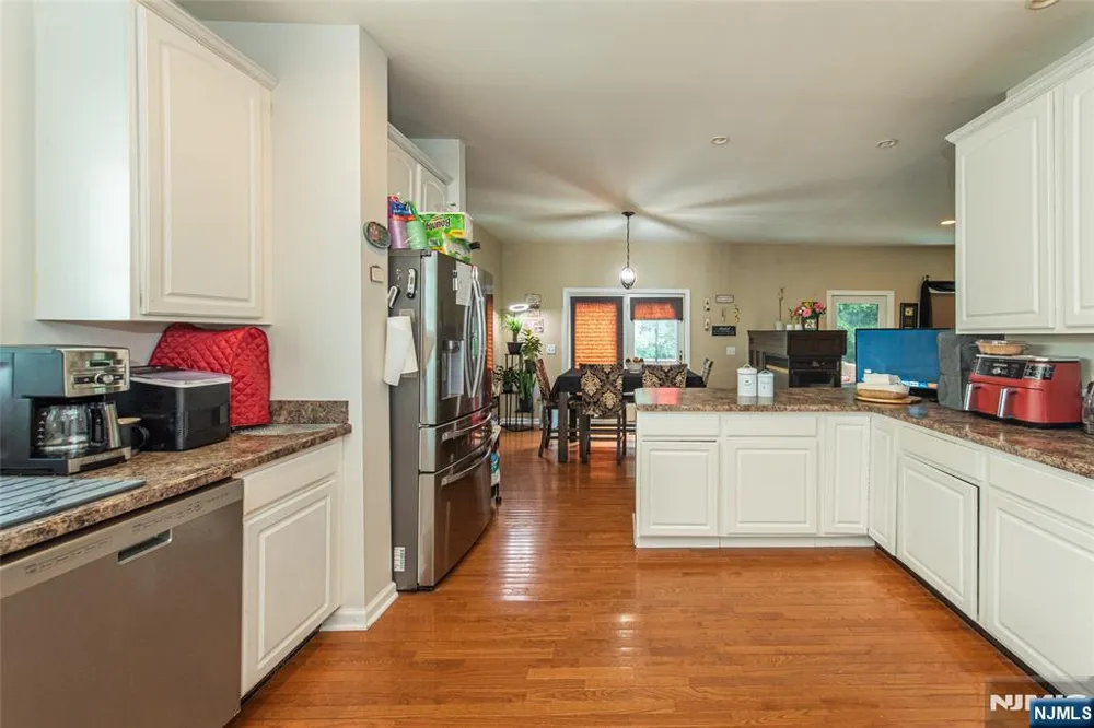 46 Decker Avenue Butlerugh, NJ 07405